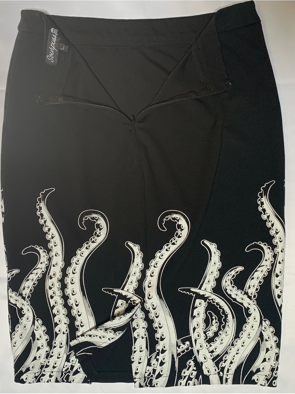 Sourpuss Black Pencil Skirt with White Octopus Tentacle Print - Picture 6 of 9